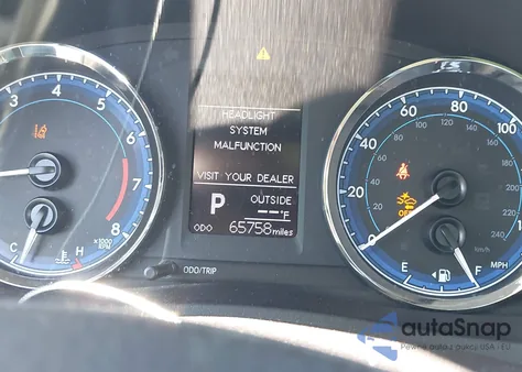 2017 Toyota Corolla Le z USA, uszkodzony, nr VIN 2T1BURHE2HC794485